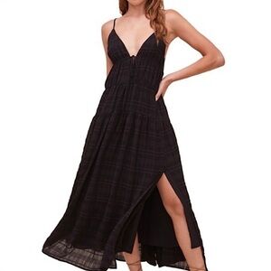 Astr The Label Lizbeth Maxi Dress Black in Small